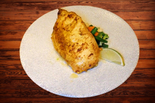 タイ風ヘルシー鶏ムネサラダ